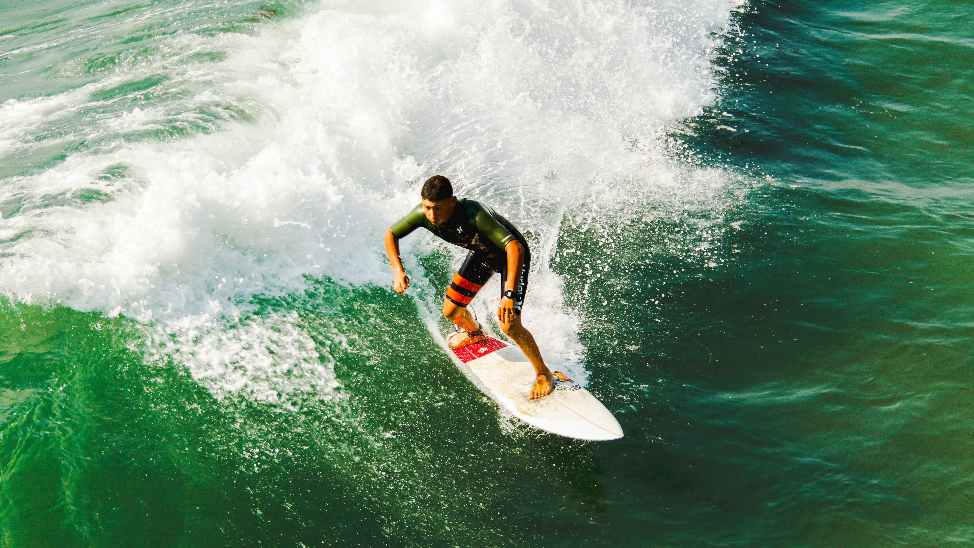 “未来的速度”——科技创新引爆激情赛车体验，科技赛车游戏